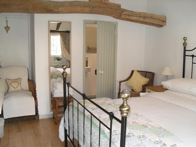 Church Hall Farm Bed And Breakfast Broxted Zimmer foto